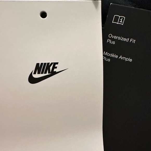 NWT Nike Women's Sportswear Club Fleece Sweatshirt Black - Picture 9 of 9